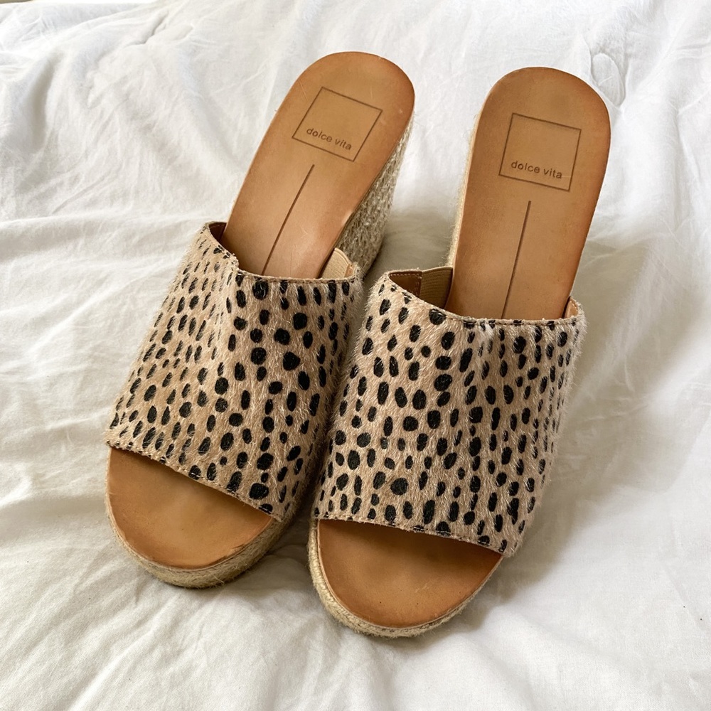 DOLCE VIDA WEDGES